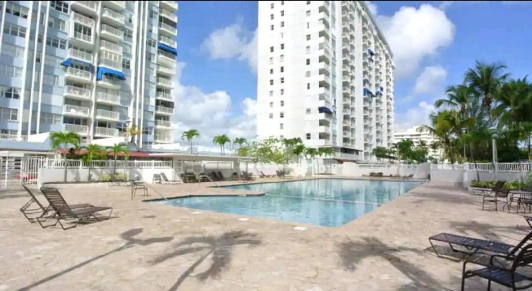 Beach Apartments At Marbella Del Caribe San Juan Extérieur photo